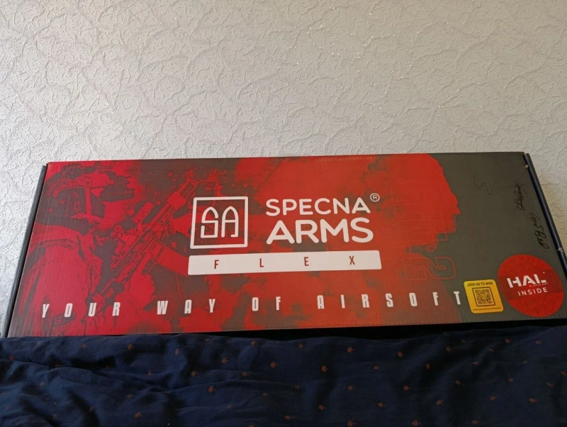 Страйкбольна штурмова гвинтівка Specna Arms SA-F03 FLEX у забарвленні Half-Tan. — фото 2