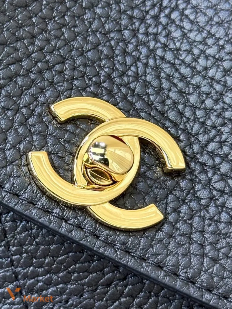 Сумка Chanel Bowler чорна — фото 6
