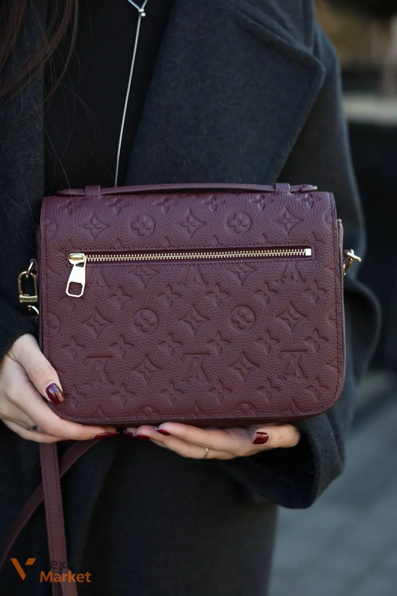 Сумка Louis Vuitton Pochette Métis з натуральної шкіри — фото 5