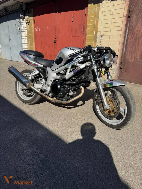 Suzuki SV400S 2000