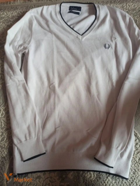Светр Fred Perry білий