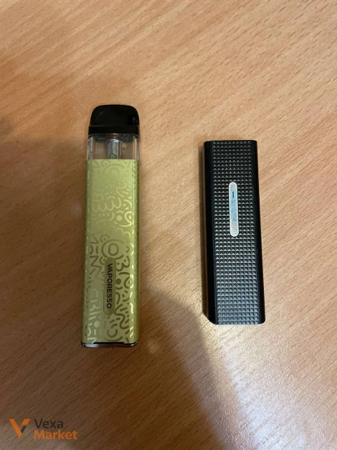 Vaporesso Xros 3 Mini та Vaporesso Xros Mini