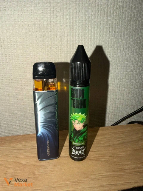 Vaporesso XROS 6 Mini Pod-система з рідиною Chaser Beat Grape Techno