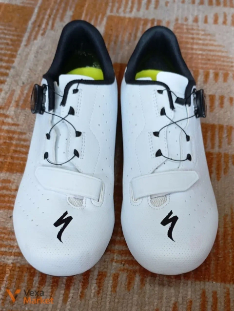 Велотуфлі Specialized Torch 1.0, білі, розмір 42