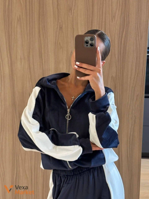Велюровий спортивний костюм oversize
