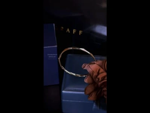 Браслет LAURENCE GRAFF SIGNATURE PAVE DIAMOND BANGLE з діамантами 0.25ct