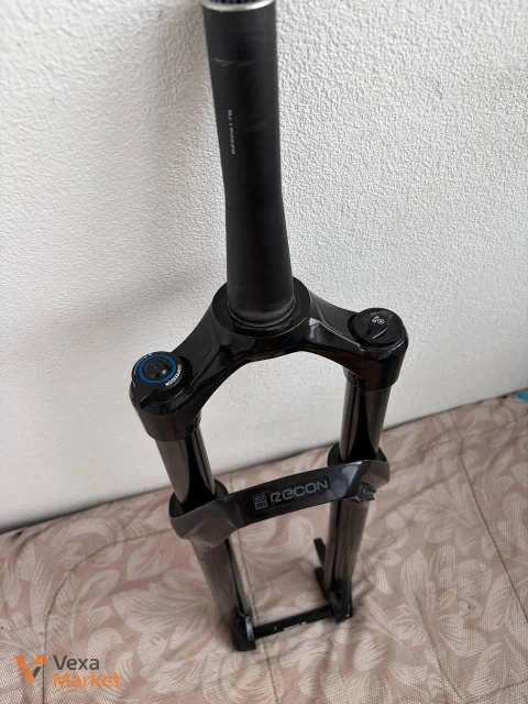 Вилка RockShox Recon Silver RL 29" Solo Air 140 Boost