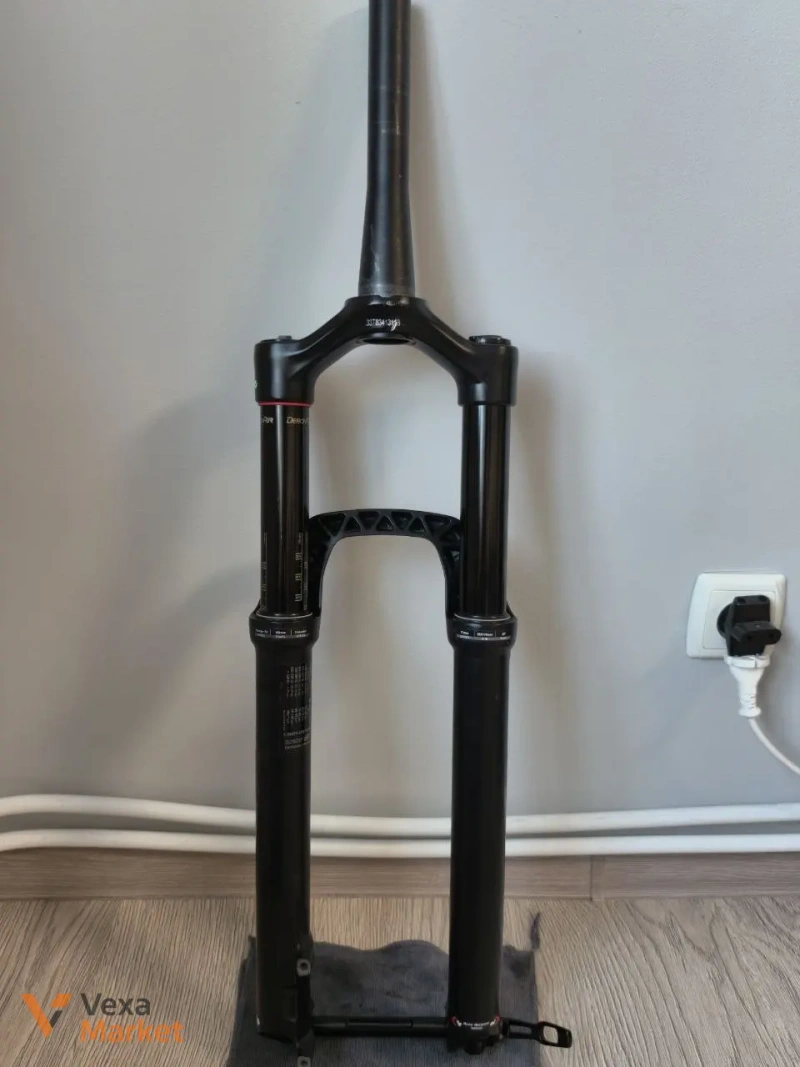 Вилка RockShox Revelation 150 мм — фото 3