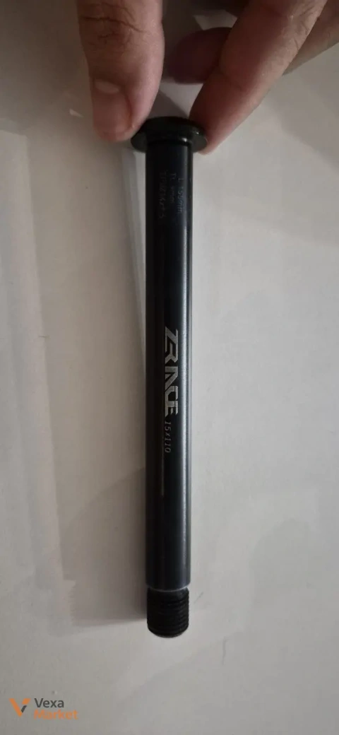 Вісь ZRACE 15x110 для Fox 36 Factory