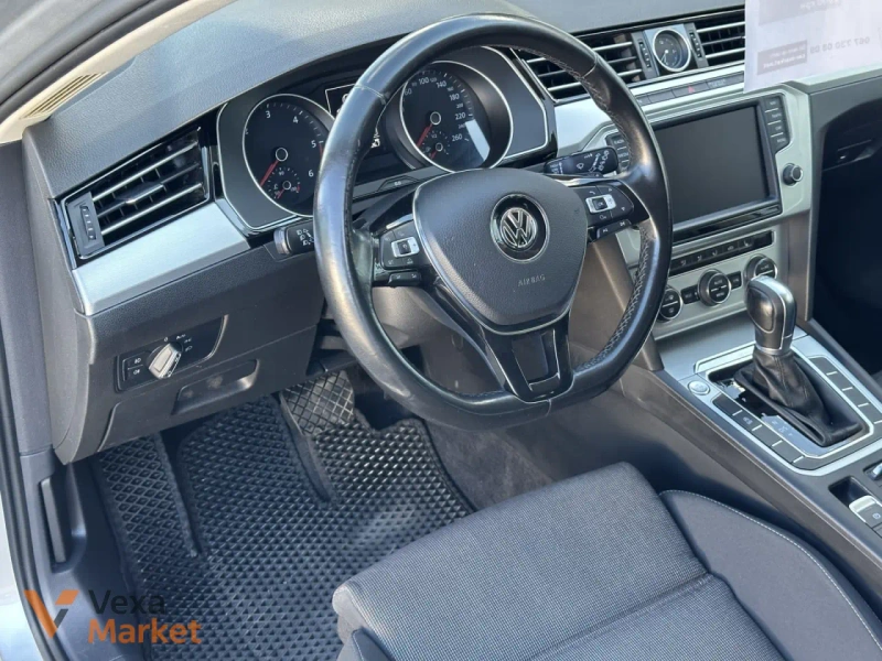 Volkswagen Passat 2015 Дизель 2.0 л. Сірий — фото 7