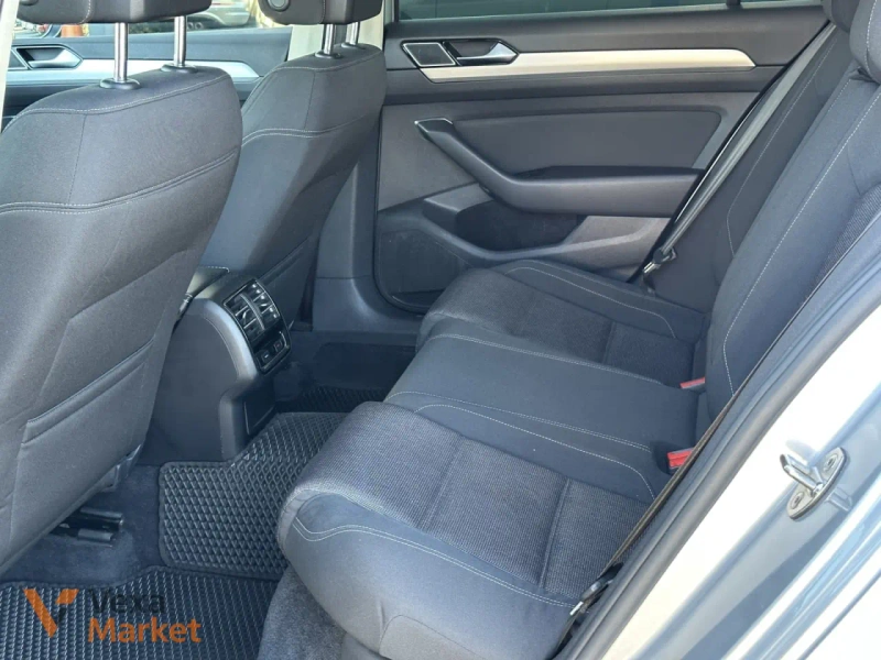 Volkswagen Passat 2015 Дизель 2.0 л. Сірий — фото 8