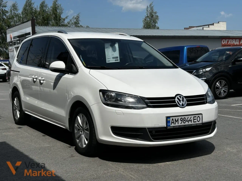 Volkswagen Sharan 2011 2.0 л Дизель Автомат Білий — фото 2