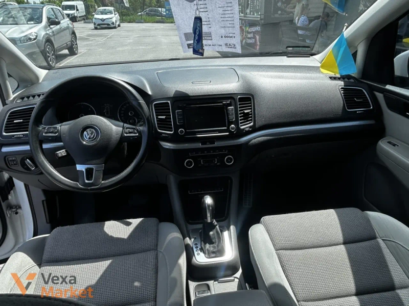 Volkswagen Sharan 2011 2.0 л Дизель Автомат Білий — фото 6
