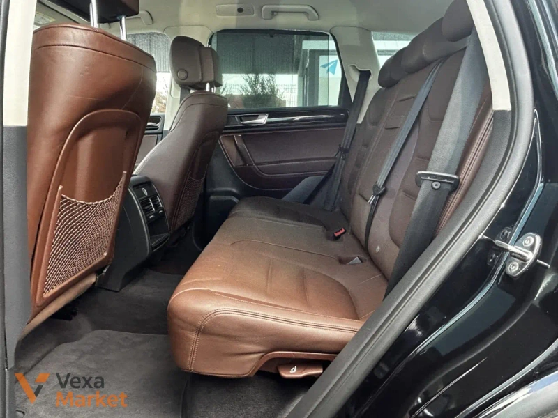 Volkswagen Touareg 2015 Дизель 3.0 л. Чорний — фото 7
