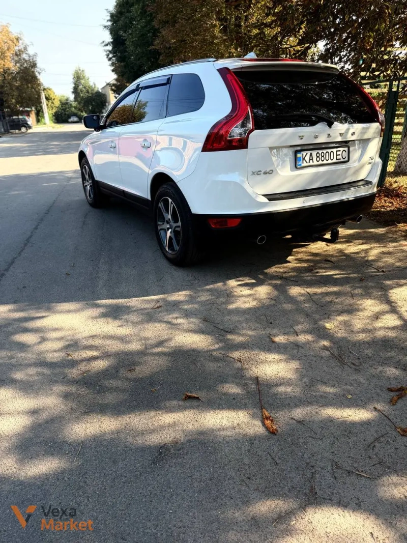 Volvo XC60 2013 3.0 бензин AWD — фото 4