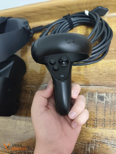 VR-шолом Oculus Rift S з контролерами Touch