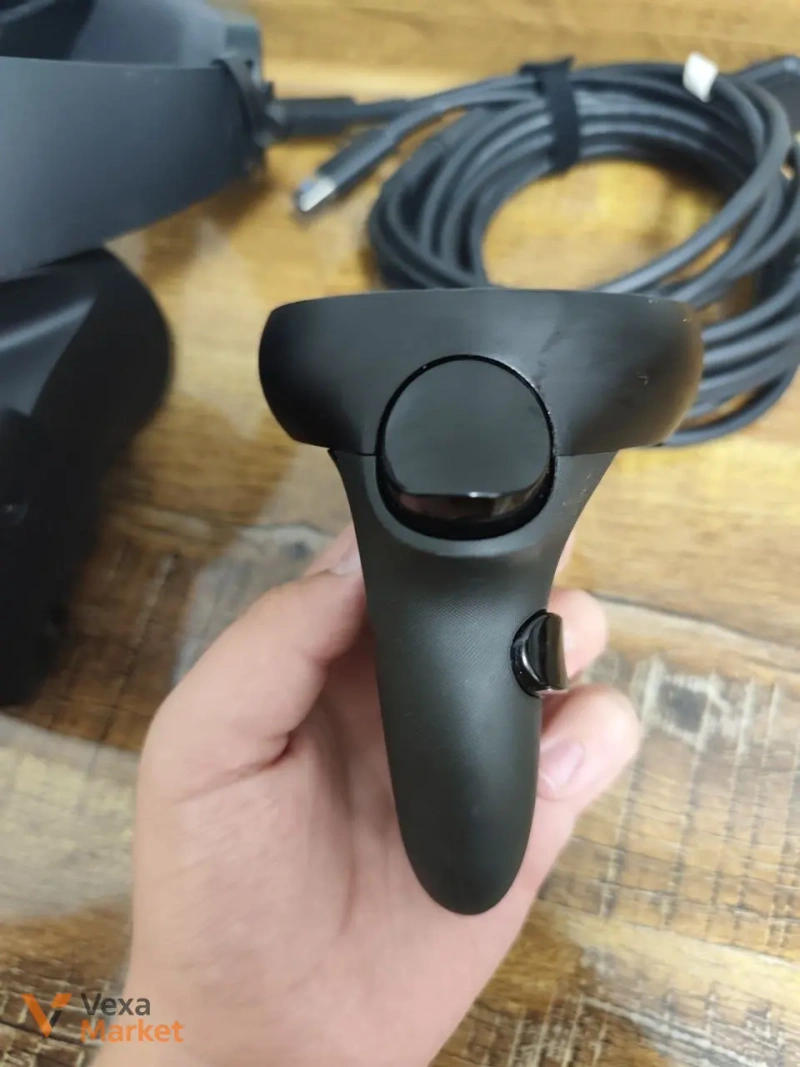 VR-шолом Oculus Rift S з контролерами Touch — фото 2