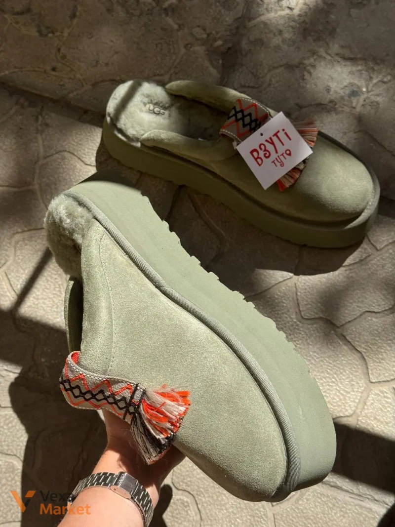 Замшеві капці UGG Tazzle — фото 3