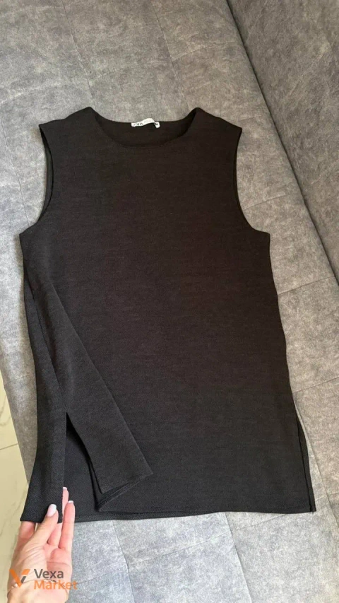 Жилетка Zara жіноча чорна S-M