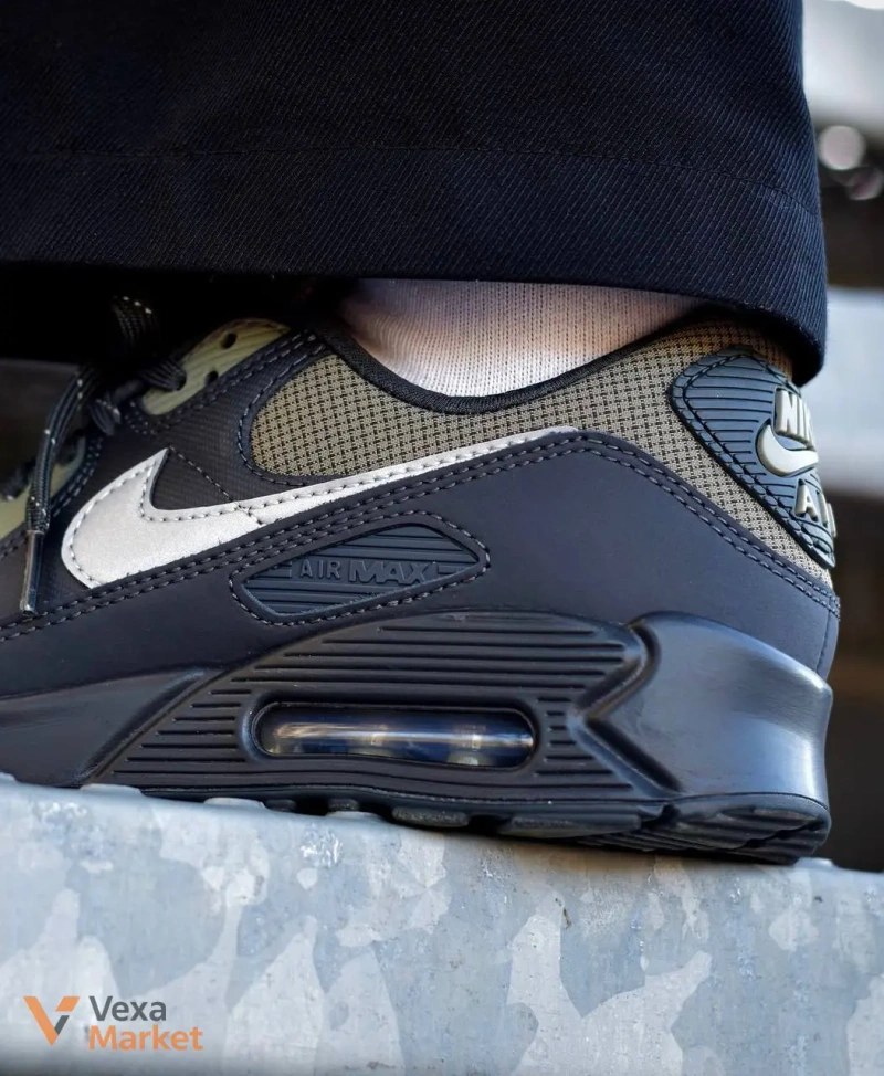 Жіночі кросівки Nike Air Max 90 — фото 4