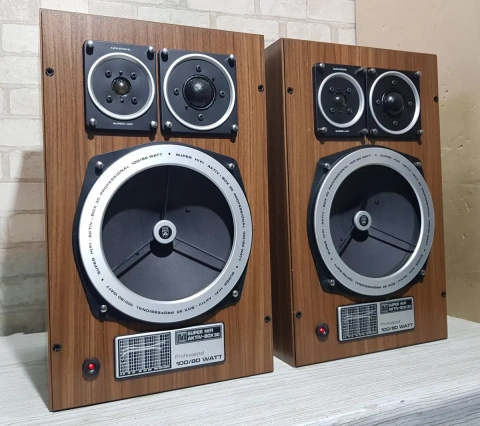 100ВтАктивна полична акустика/полочная Grundig Active Box 30