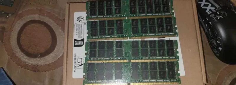 128GB SK hynix ECC DDR4 213ЗP-LD0-10 PC4-17000RReg серверна 4шт по 32GB — фото 2