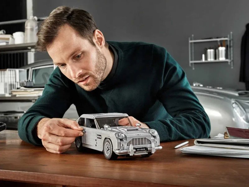 ‼️1295 деталей‼️Конструктор Aston Martin DB5 James Bond 007 (10262)‼️В КОРОБОЧЦІ — фото 6
