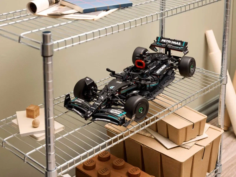 ‼️1642 деталей‼️Конструктор Mercedes-AMG F1 W14, Формула 1 (42171) — фото 6