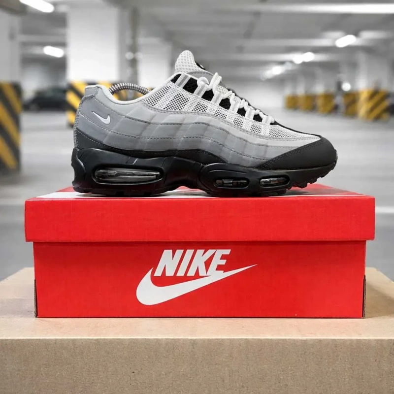 (2242) Кросівки Nike Air Max 95 чорні з сірим (37-41) найк найки — фото 3