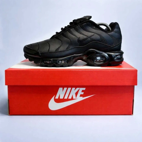 (2269) Акція! Кросівки Nike Air Max TN Plus чорні шкіряні (37-45) найк найки