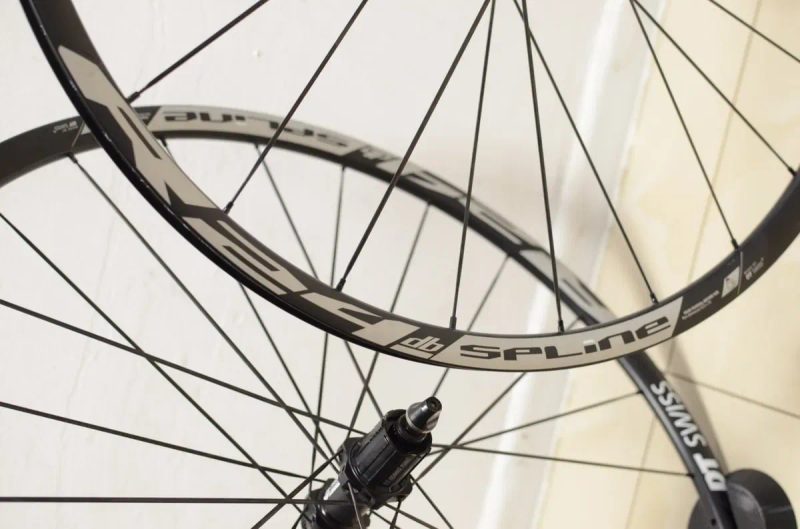 28" колеса DT Swiss R24 db Spline (qr, безкамерні) — фото 5