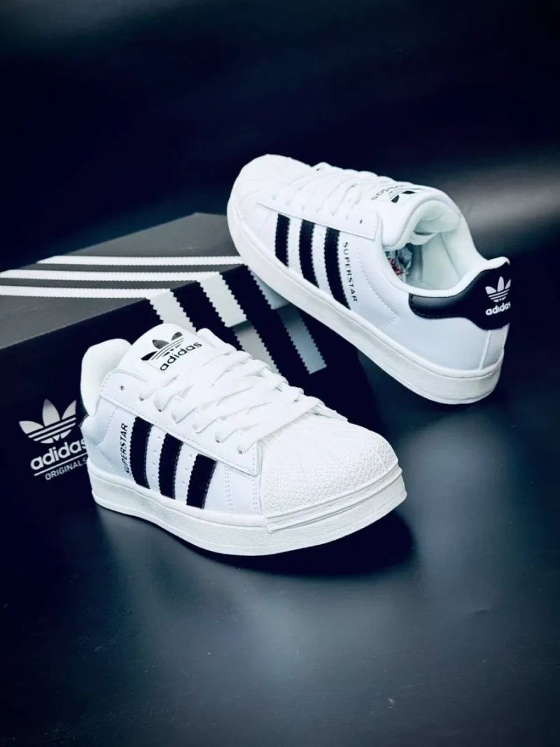 Adidas Superstar • незмінна класика серед кросівок • жіночі кросовки адідас • адідас суперстар • шкіряні жіночі красовки адідас • adidas жіночі — фото 2