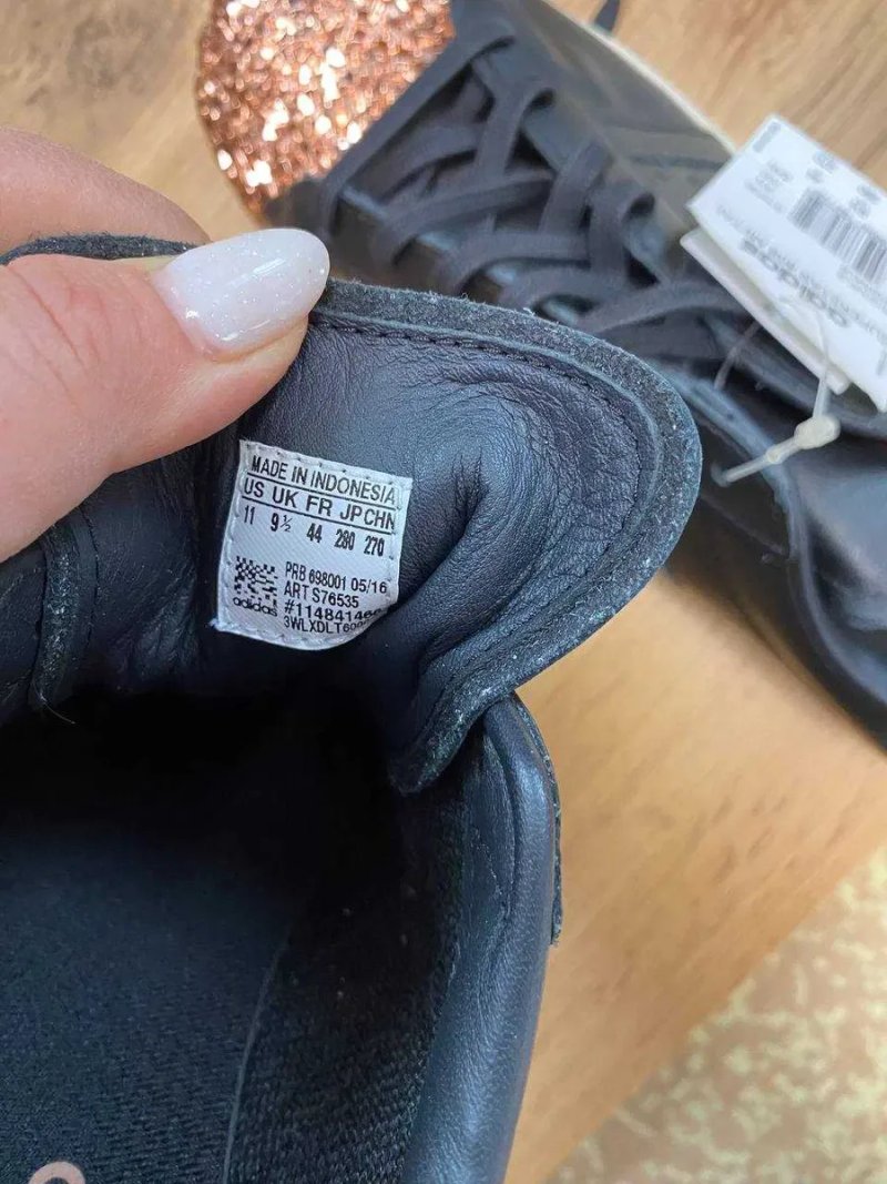 Adidas Superstar оригінал кросівки 38 і 44 розмір — фото 4