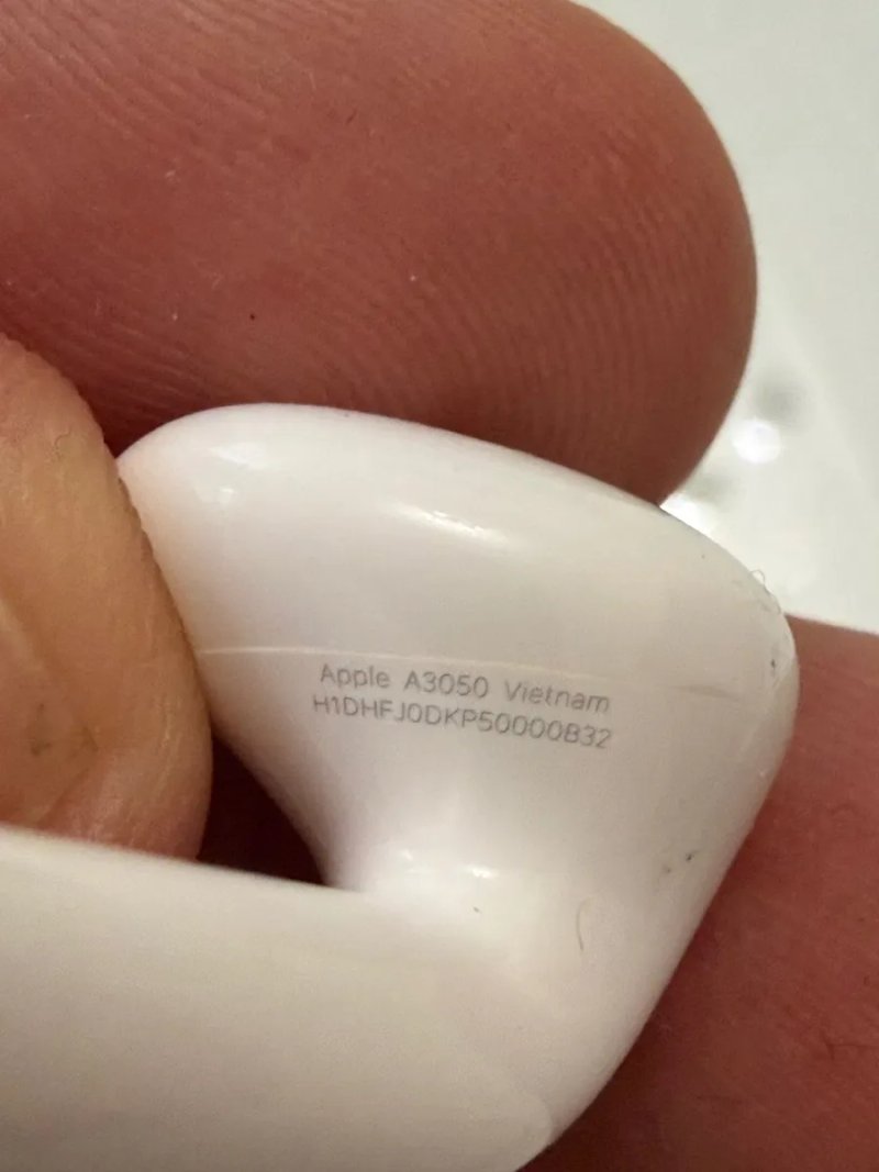Airpods 4  лівий оригінал — фото 4