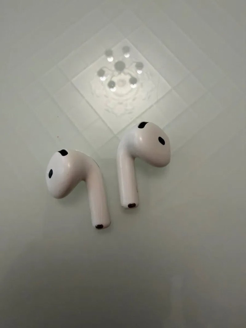 Airpods 4  лівий оригінал — фото 7