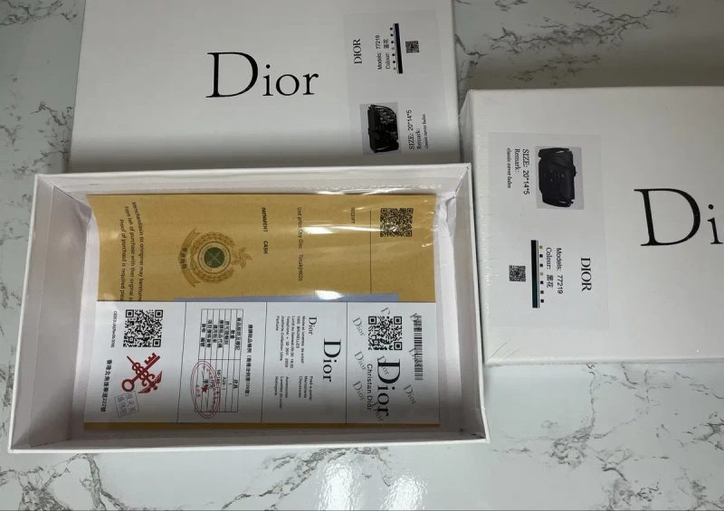 ‼️АКЦІЯ‼️Шкіряна сумка(месенджер) Cristian Dior (біла/чорна) — фото 8