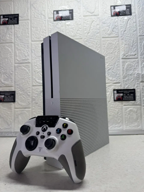АКЦІЯ. XBOX ONE S 1000GB і 60 Ігор+ГАРАНТІЯ. від FamilyConsole.