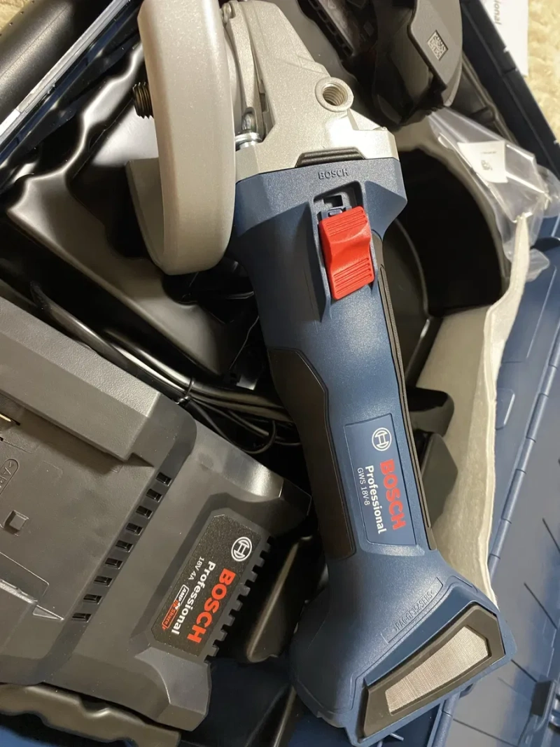 Акумуляторна кутова шліфмашина Bosch GWS 18V-8 (06019N9021) — фото 3