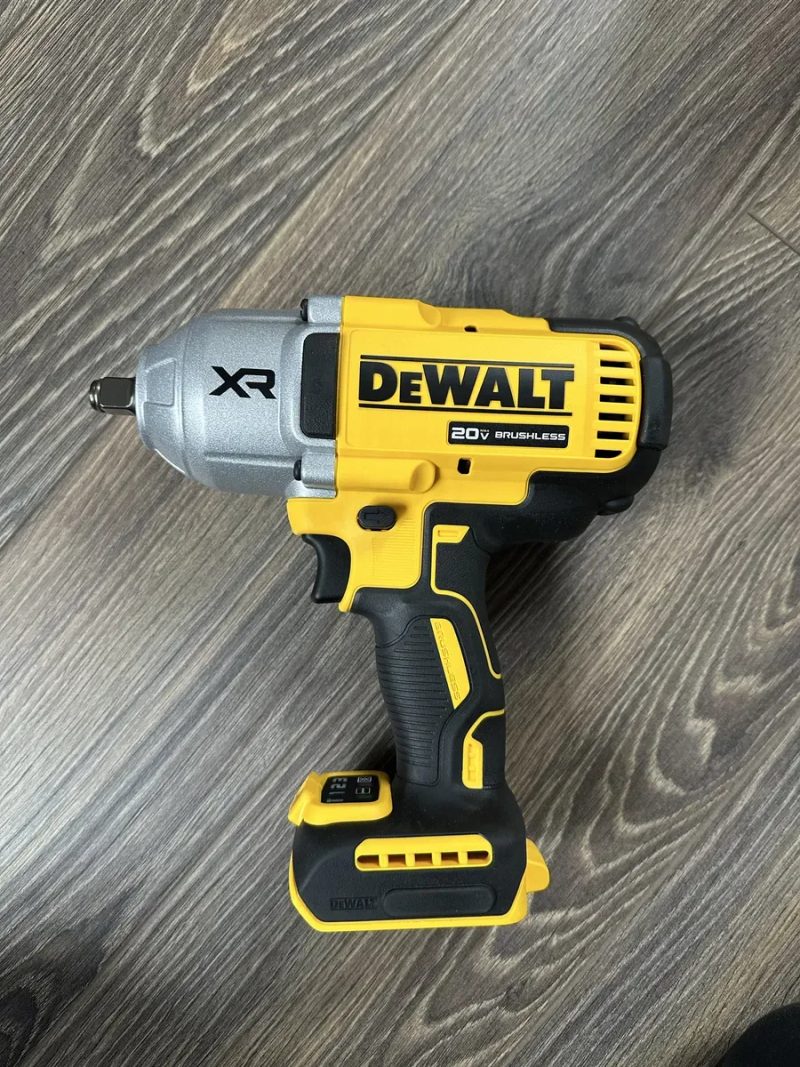 Акумуляторний гайковерт Dewalt DCF900 — фото 2
