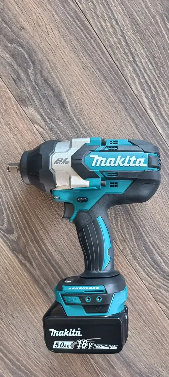 Акумуляторний гайковерт Makita XWT08. 1/2 (DTW1002).18v. — фото 2