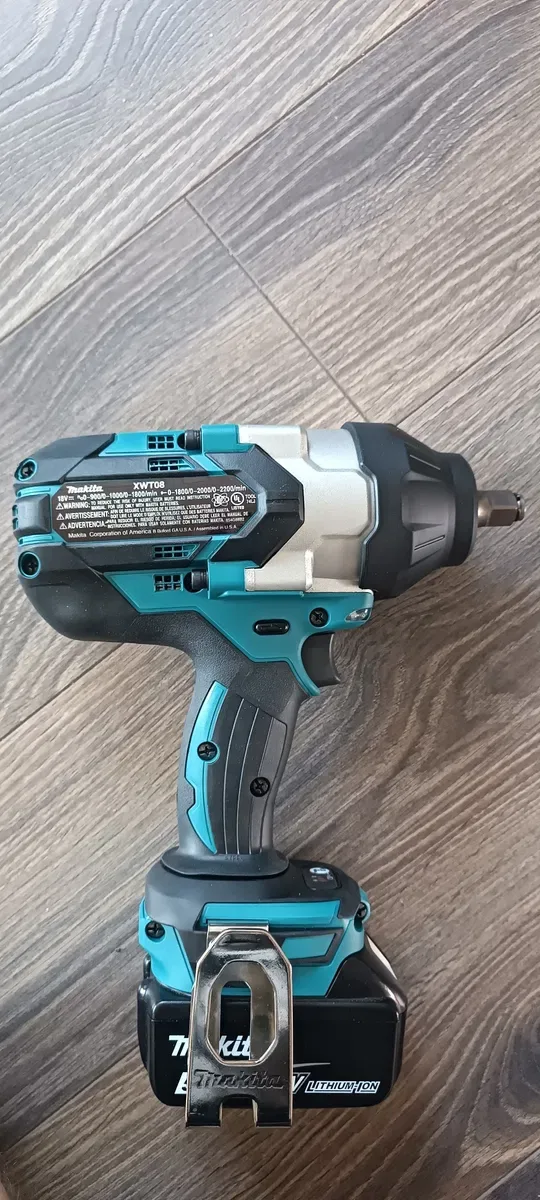 Акумуляторний гайковерт Makita XWT08. 1/2 (DTW1002).18v. — фото 3