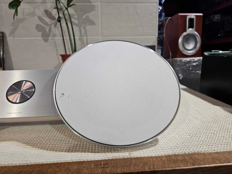 Акустическая система Bang&Olufsen BeoSound 8 — фото 4