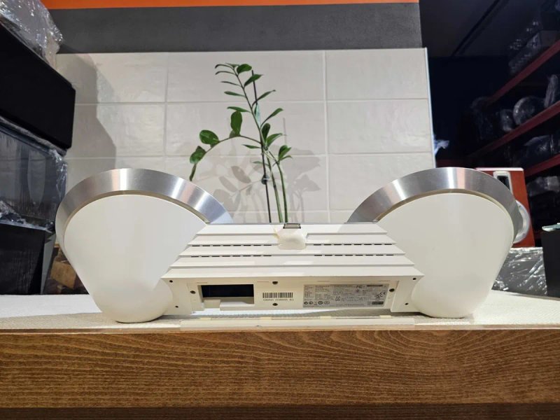 Акустическая система Bang&Olufsen BeoSound 8 — фото 6