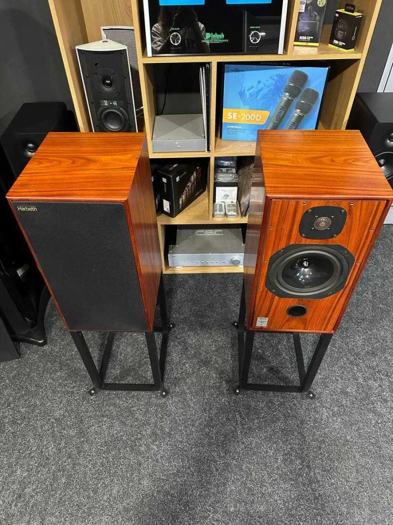 Акустика Harbeth Compact 7ES-3 + оригінальні стійки — фото 4