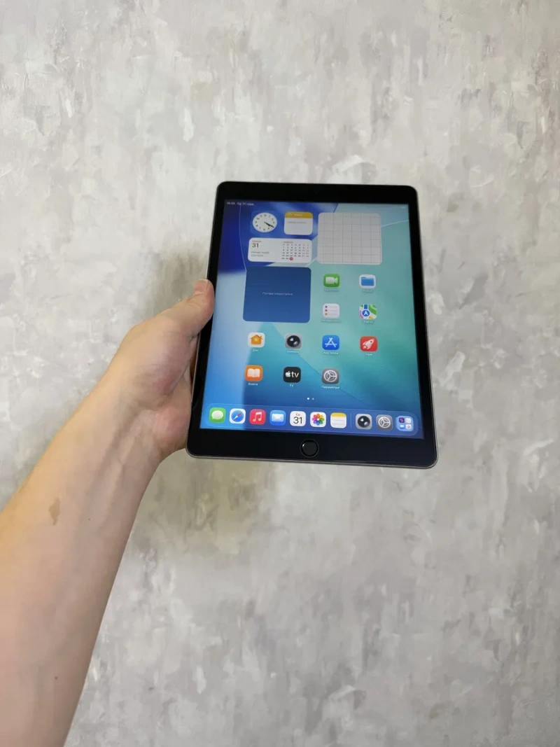 Apple iPad 9 64GB Wi-Fi, акумулятор 96% — фото 2