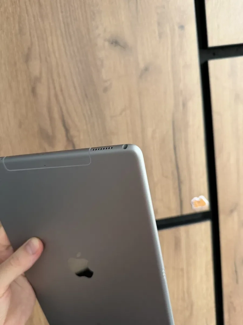 Apple iPad Pro 10.5 64gb  Wi-Fi + LTE | 120 герц — фото 7