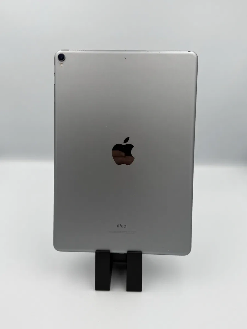 Apple iPad Pro 10.5 Wifi 64gb Space Gray 120 герц екран — фото 7