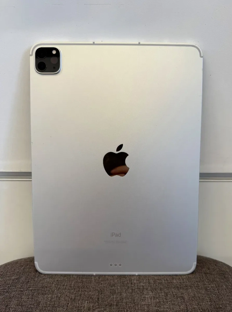 Apple ipad Pro 11 3gen M1 128gb Wi Fi +5G LTE Батарея 97% 2021року Silver — фото 4