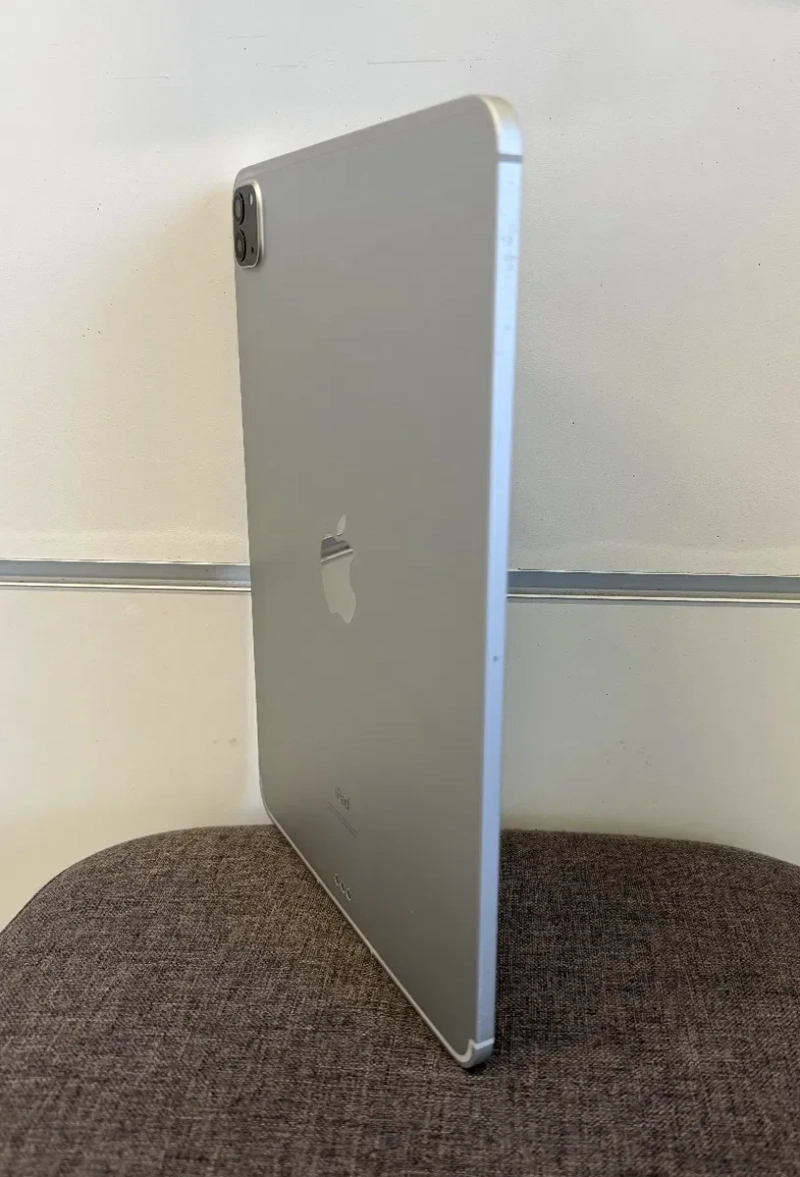 Apple ipad Pro 11 3gen M1 128gb Wi Fi +5G LTE Батарея 97% 2021року Silver — фото 5