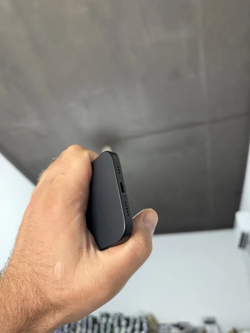 Apple Iphone 15 128 gb Neverlock 94% айфон 15 — фото 3